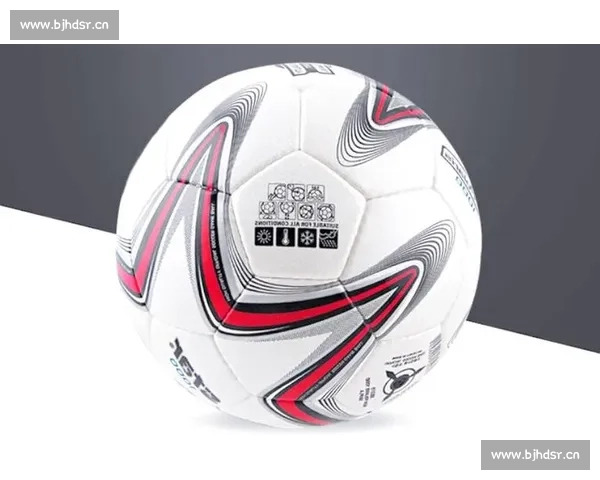 比赛用足球尺寸与球号选择指南适用于不同年龄段和级别的球员